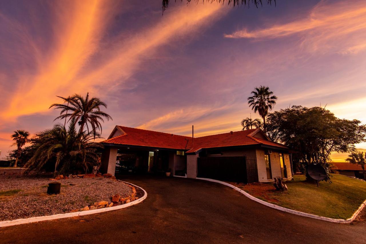 Hospitality Port Hedland Motel Exterior photo